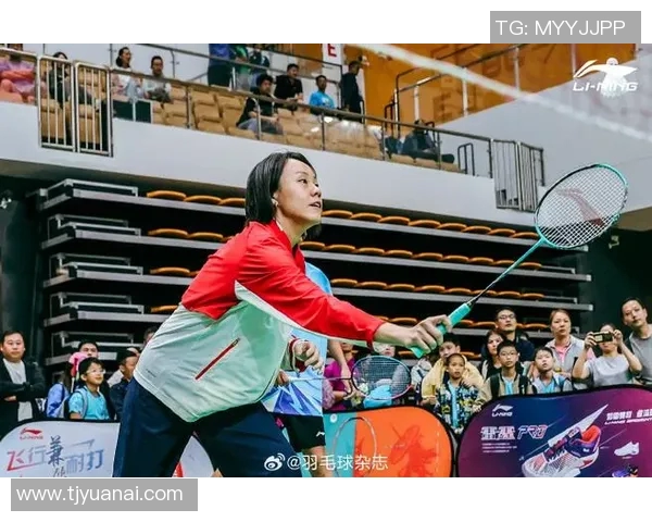 羽毛球的魅力与团队精神:深入南京羽毛球队的协作之道